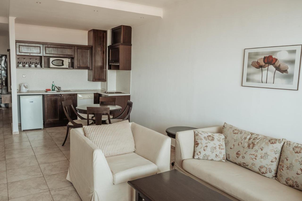 The Cliff Beach Apartments Obzor Eksteriør billede