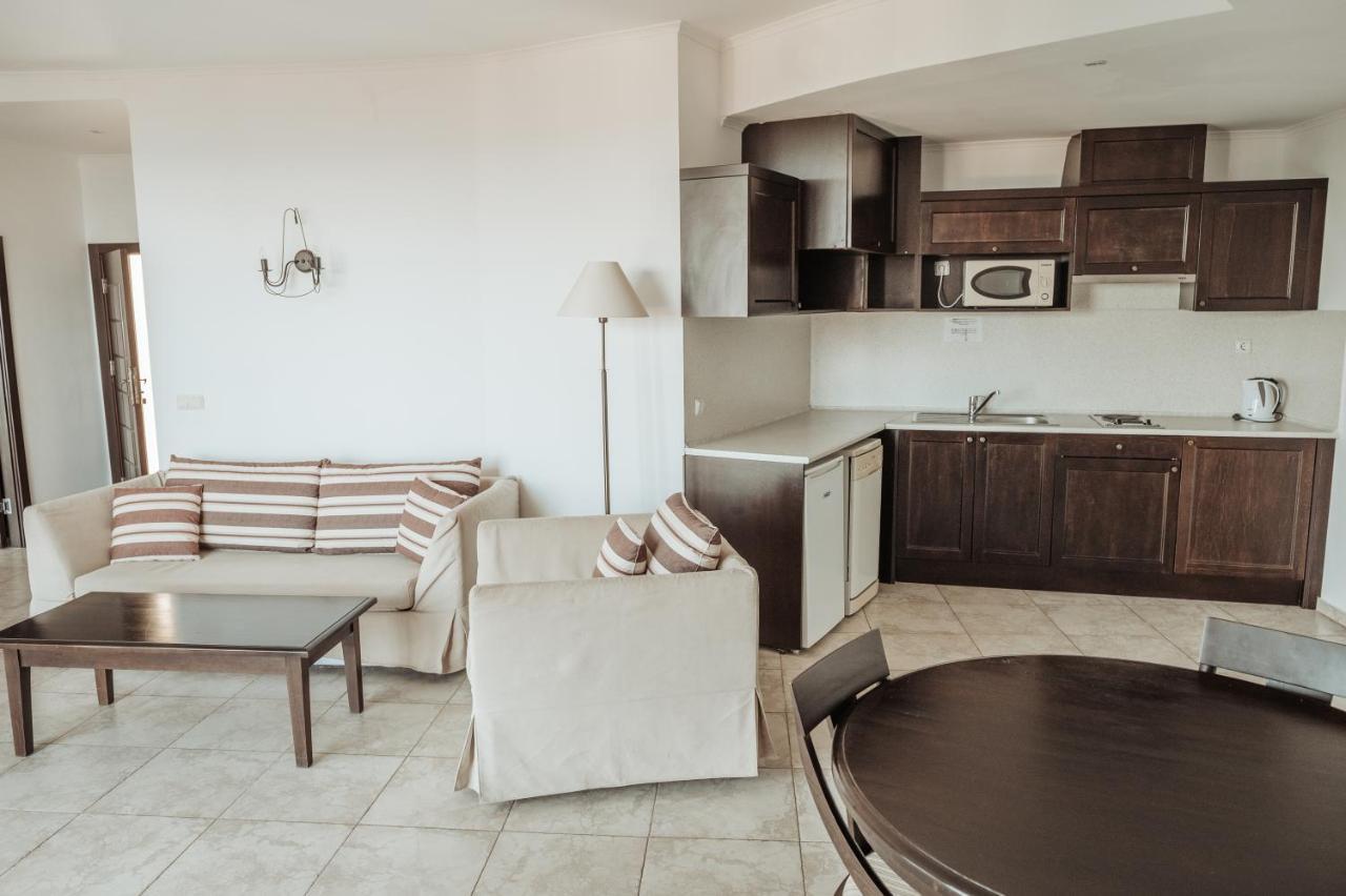 The Cliff Beach Apartments Obzor Eksteriør billede