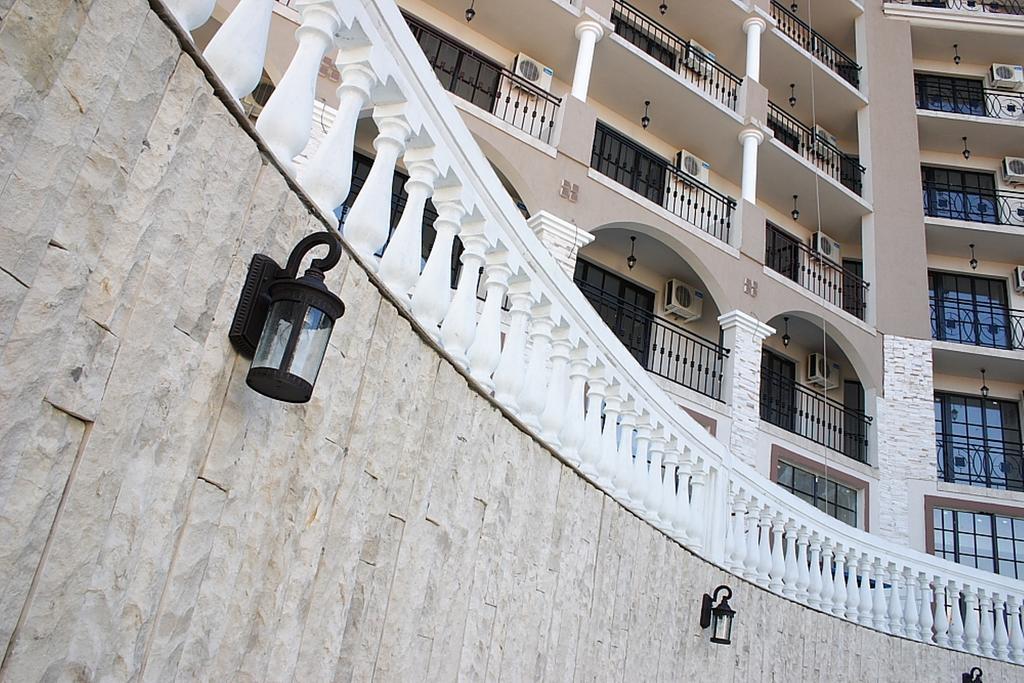 The Cliff Beach Apartments Obzor Eksteriør billede